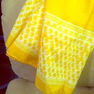 ❌❌SOLD❌❌⭐Summer scarf!! ☀☀ Esteē Lauder.⭐