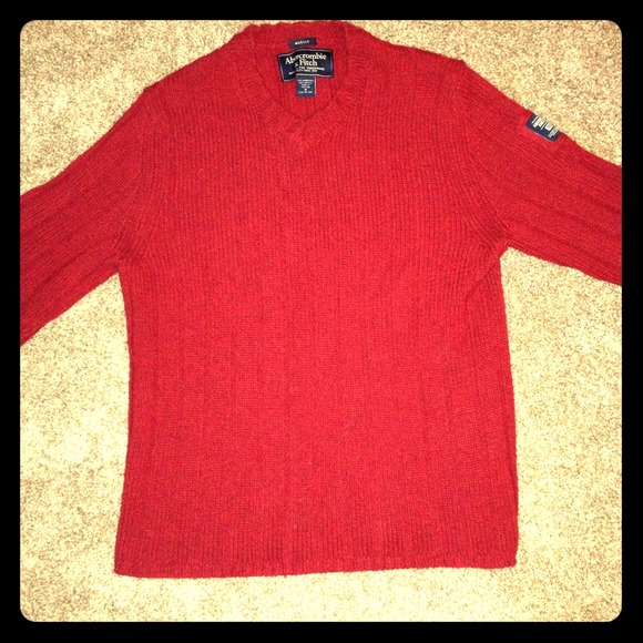SOLD Men's Abercrombie & Fitch Sweater