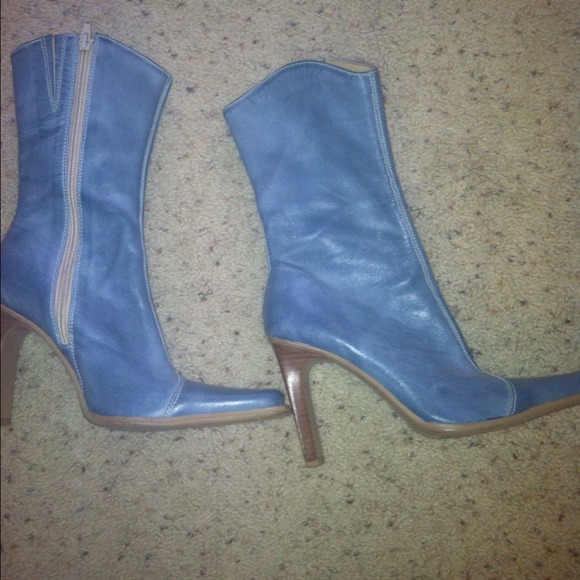 Leather boots