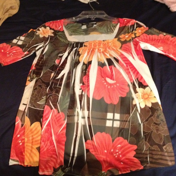 Summer floral shirt.