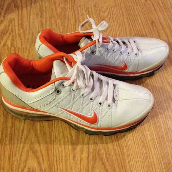 Nike Air sneakers size 8.5 ❗Just Reduced❗