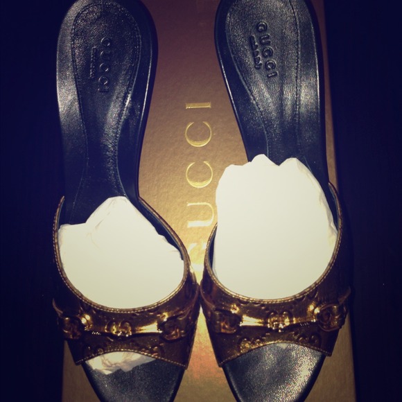 Gucci shoes