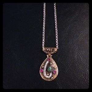Oval pendant