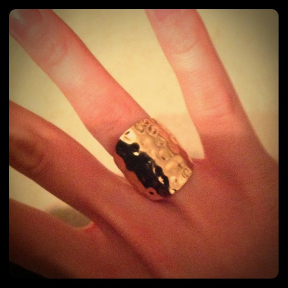 Chic gold hammered ring SOLD