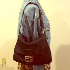 Vintage  AUTHENTIC black FENDI!