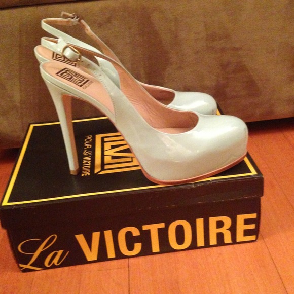 Pour la Victoire Shoes - Pour La Victoire Slingback Platform Pump