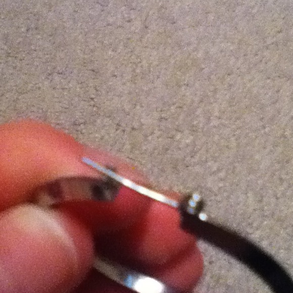 Silver hoops - Picture 2 of 2