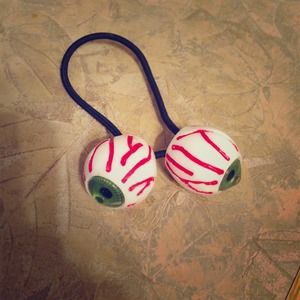 eyeball scrunchie！