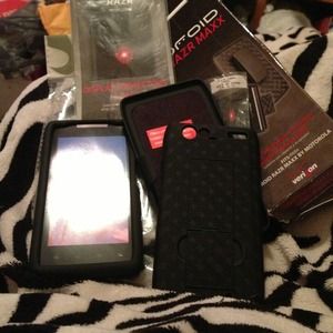 %Droid Razr Maxx Bundle
