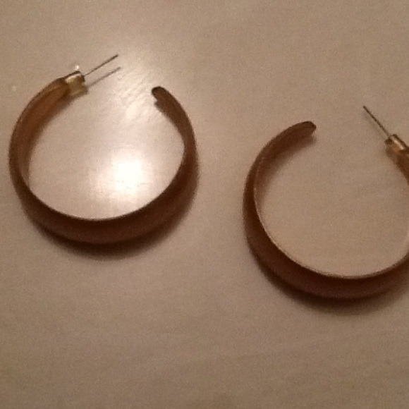 Gold hoops (earings) - Picture 1 of 1