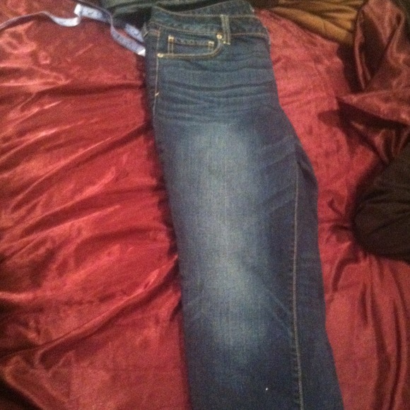 Sold🌸American Eagle Skinny Jeans - Picture 2 of 4