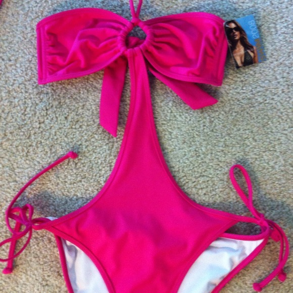Victoria secret fuchsia swimsuit