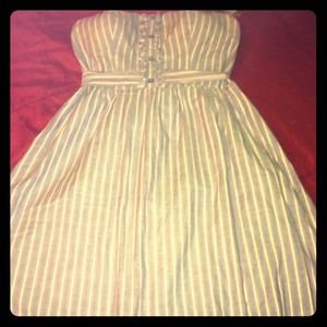 Strapless flirty dress! NWT!