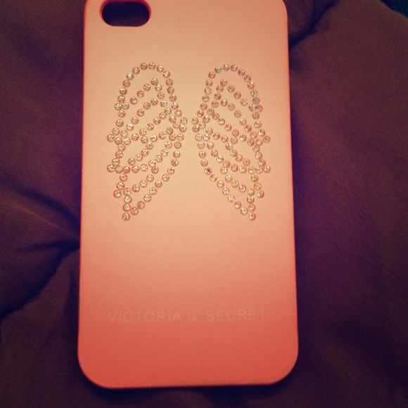 4/4s case from Victoria Secret