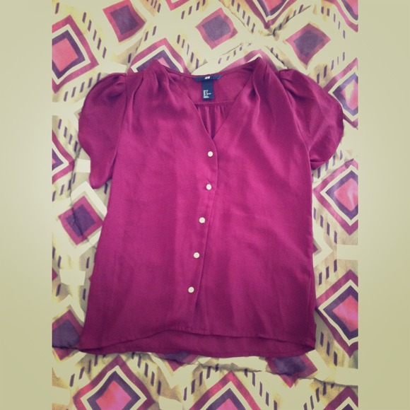 H&M maroon button up