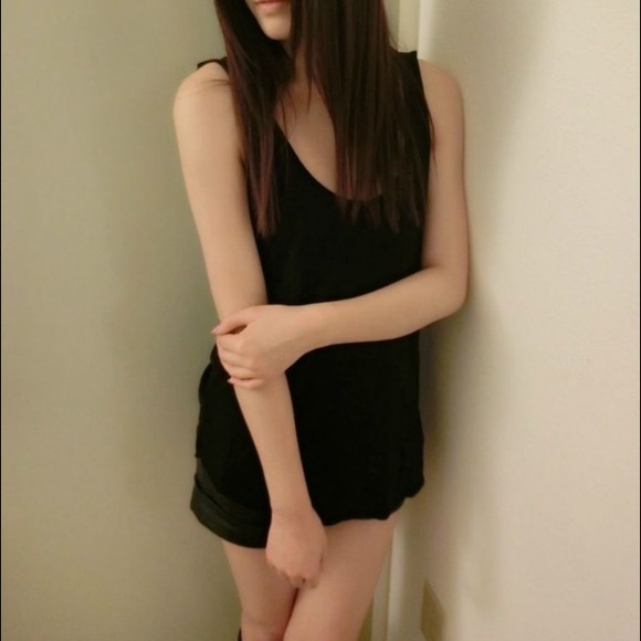 **NEW** H&M Sexy Backless Mini Dress - Picture 2 of 2