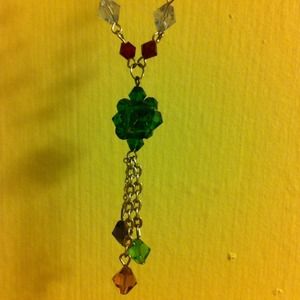 Multi-color necklace