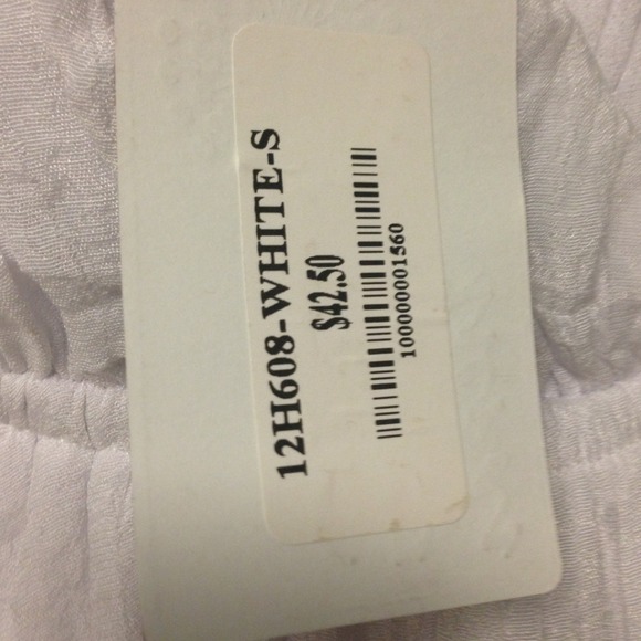 White sun dress ☀ - Picture 2 of 4