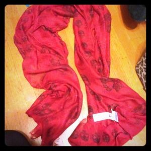 Red skull scarf