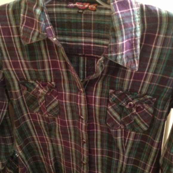 SOLD Turquoise purple and white plaid button up - Picture 2 of 2