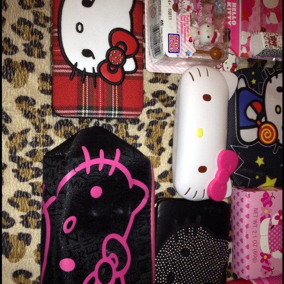 🚫sold🚫Hello kitty bundle - Picture 4 of 4