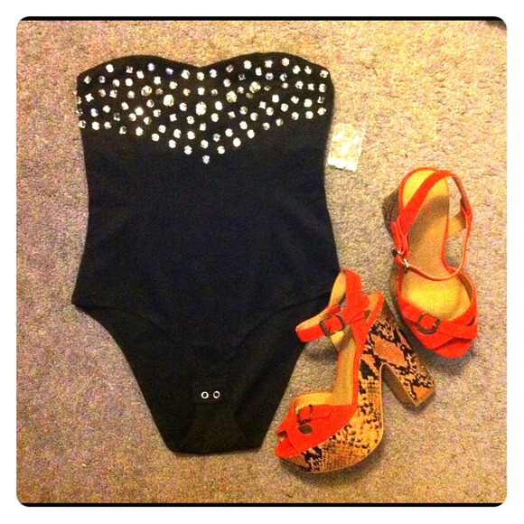 💚Reduced New Black Leotard / bodysuit
