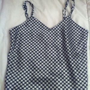 Houndstooth top REDUCED