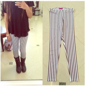 Vertical striped leggings