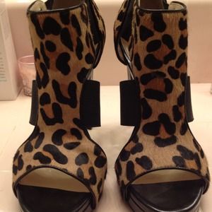 Hot Calvin Klein heels