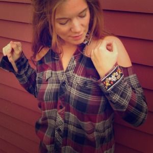 Shoulder less button up