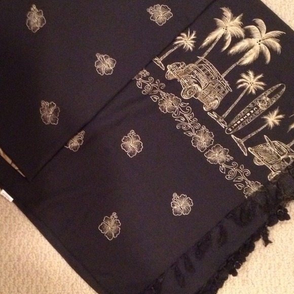 Black and Gold Swim Suit Coverup