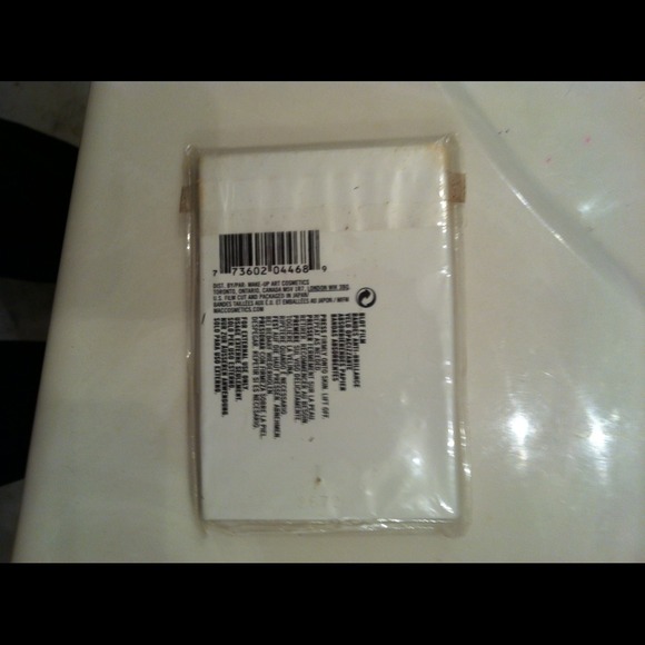 🌟SOLD🌟SOLD🌟Traded With @adoll89 MAC BLOT FILM - Picture 3 of 3