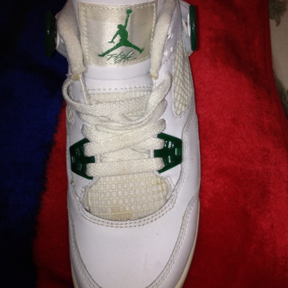 Jordan shoe size 4