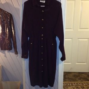 Vintage ST JOHN BURGUNDY DRESS