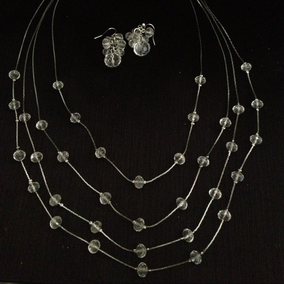 Earring n necklace set