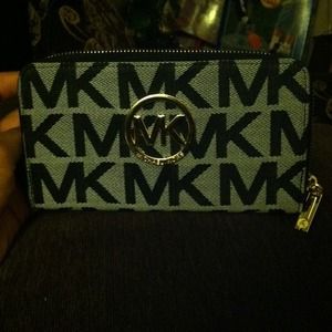 Michael Kors Wallet.
