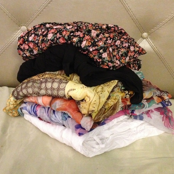 DRESSES!!! LOOKING FOR A NEW HOME :)