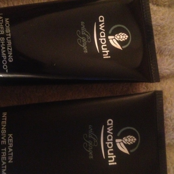 🚫SOLD🚫Super good hair stuff! Keep hair healthy. - Picture 2 of 3