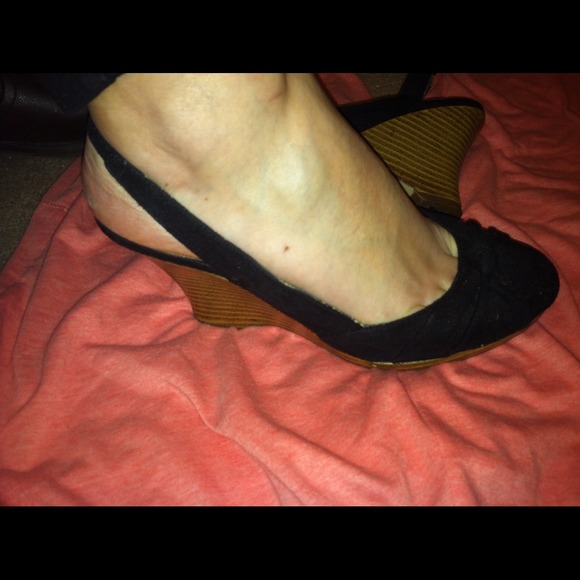 👠 Cute wedge heels - Picture 2 of 3