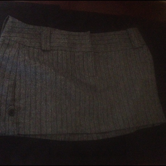 Pin stripe grey mini skirt