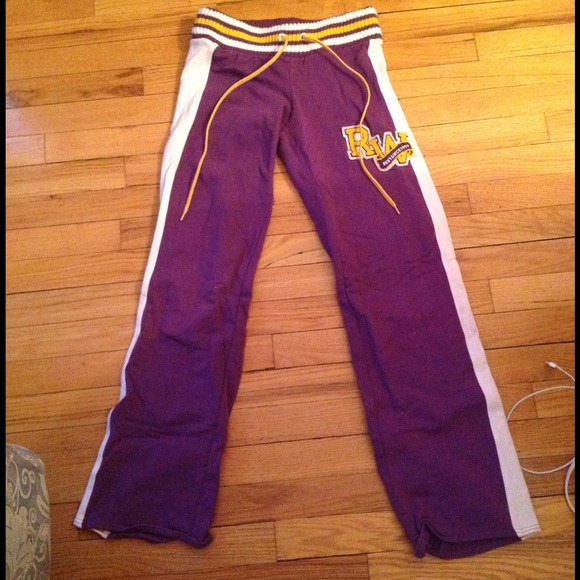 Purple Roca Wear sweatpants
