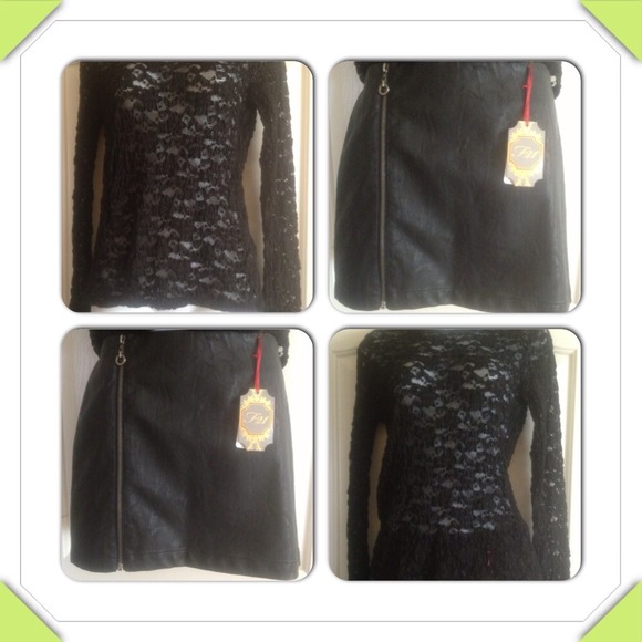 📌SOLD! BUNDLE! Bisou Bisou Long Sleeve Lace Top - Picture 3 of 4