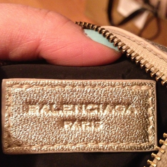 Authentic Balenciaga makeup pouch - Picture 2 of 3