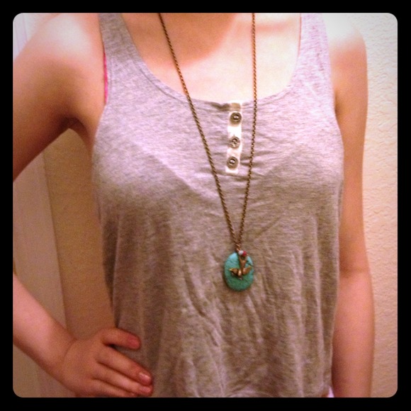 Grey tank top