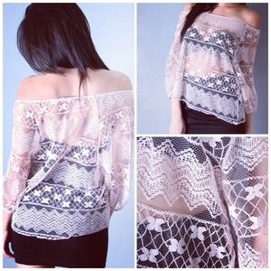 HOLD (LAST ONE) 💞DUSTY PINK LACE TOP