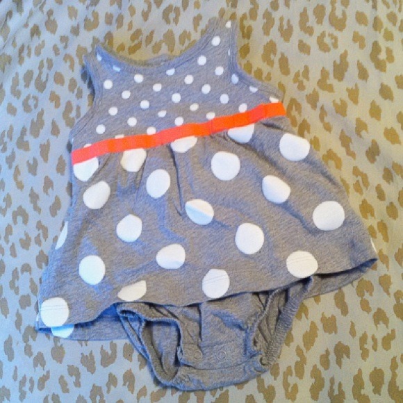 ✨ Gray & White Polka Dot Dress ✨ - Picture 2 of 2