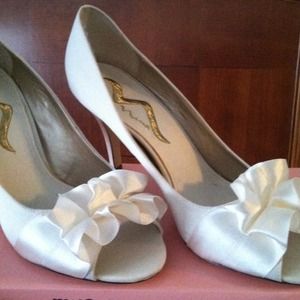 Beautiful wedding shoes!