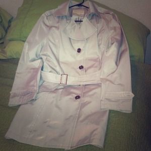 ****SOLD IN BUNDLE**** Michael Kors Trench Coat