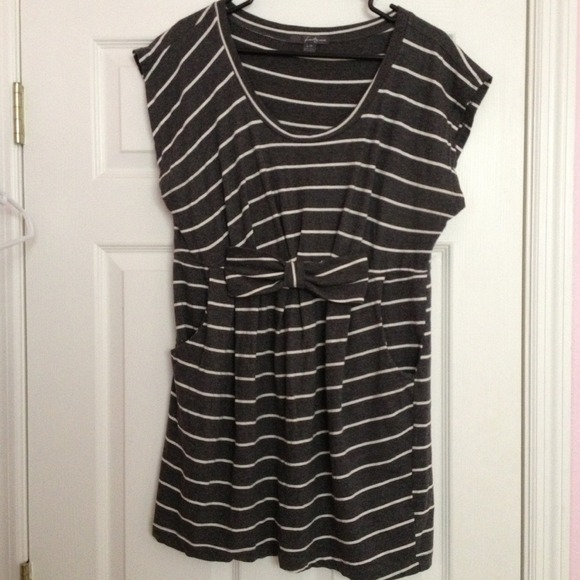 Dresses & Skirts - Dress and sandal bundle