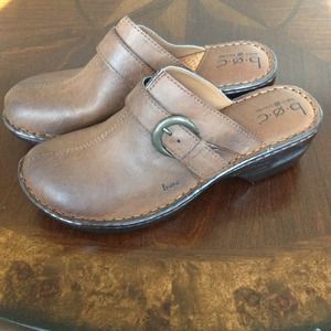 🚫Sold🚫NWOT*b.o.c. Born Concept brown slip-on